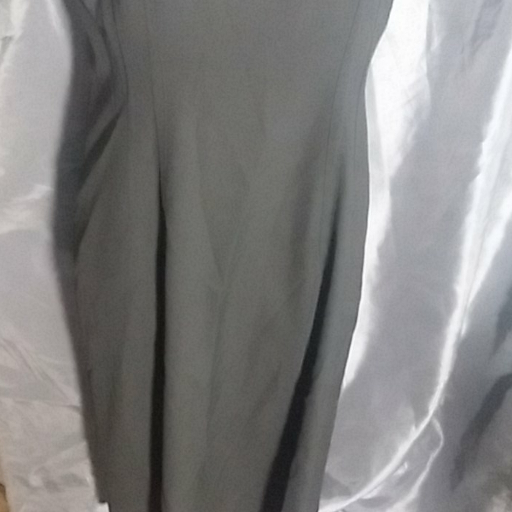 Dress - Picture 3 of 7